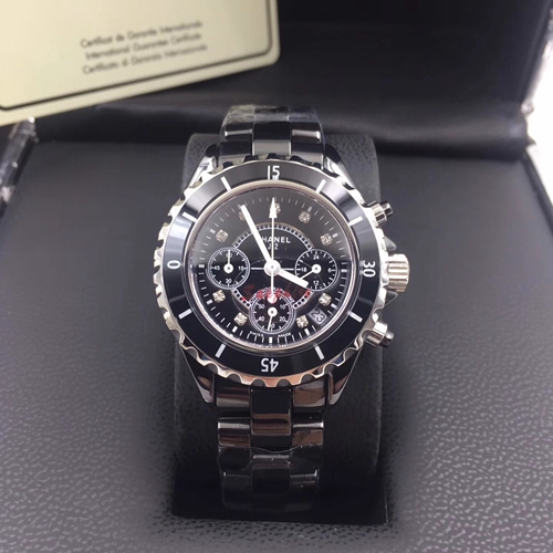 シャネル時計正面デザイン